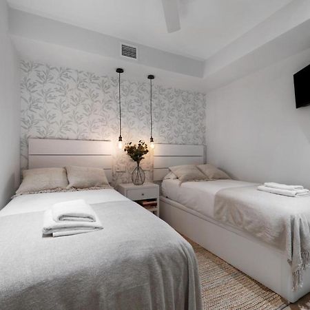 מדריד 2 Bedrooms 1 Bathroom Furnished - Justicia - Executive Style - Mintystay מראה חיצוני תמונה