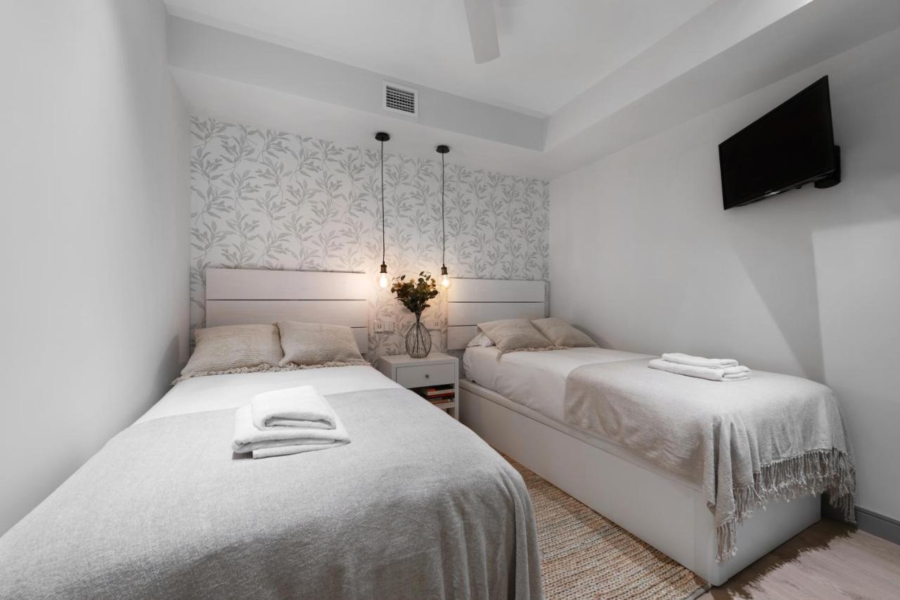 מדריד 2 Bedrooms 1 Bathroom Furnished - Justicia - Executive Style - Mintystay מראה חיצוני תמונה