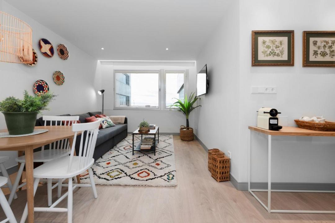 מדריד 2 Bedrooms 1 Bathroom Furnished - Justicia - Executive Style - Mintystay מראה חיצוני תמונה
